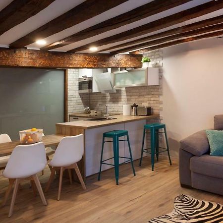 Precioso Apartamento Al Lado De La Catedral Burgos Luaran gambar